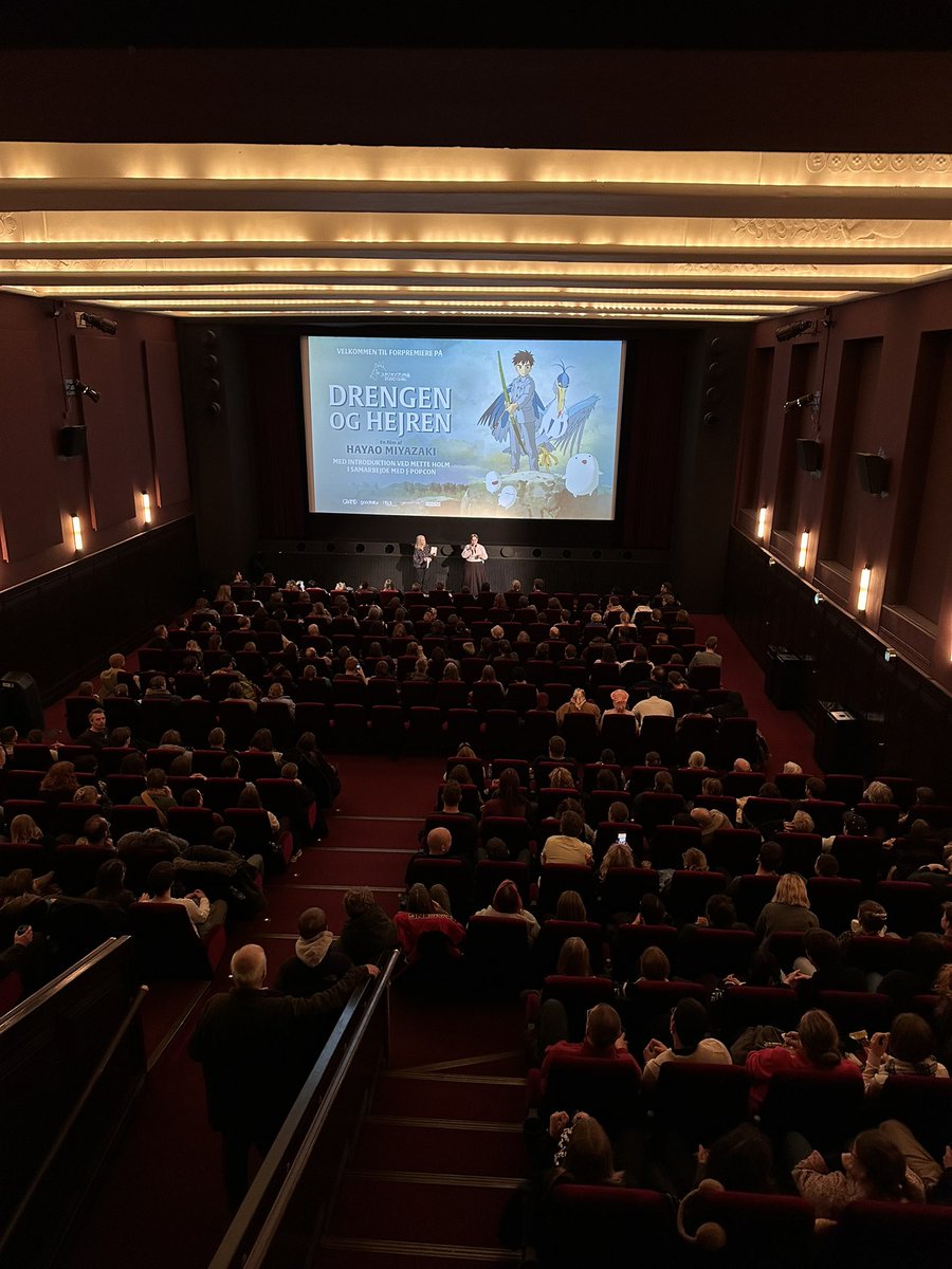 Grand Teatret tweet media