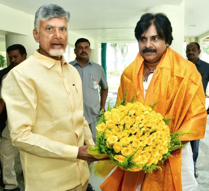 పొత్తులో భాగంగా జనసేనకీ కేటాయించే స్థానాలు దాదాపుగా 25-28 కేటాయిస్తారు అని సమాచారం.. 👍
రేపటి నుంచి  నేను టీడీపీ + జనసేన అభిమాని గా ఈ 70 రోజులు పనిచేస్తా అని నా దైవ సాక్షిగా ప్రమాణం చేస్తున్నా..
నా నియోజకవర్గం జనసేన కీ కేటాయిస్తే గ్లాస్ గుర్తుకి ఓటు వేస్తా 👍
<a href="/JaiTDP/">Telugu Desam Party</a>
#TDPJANASENA