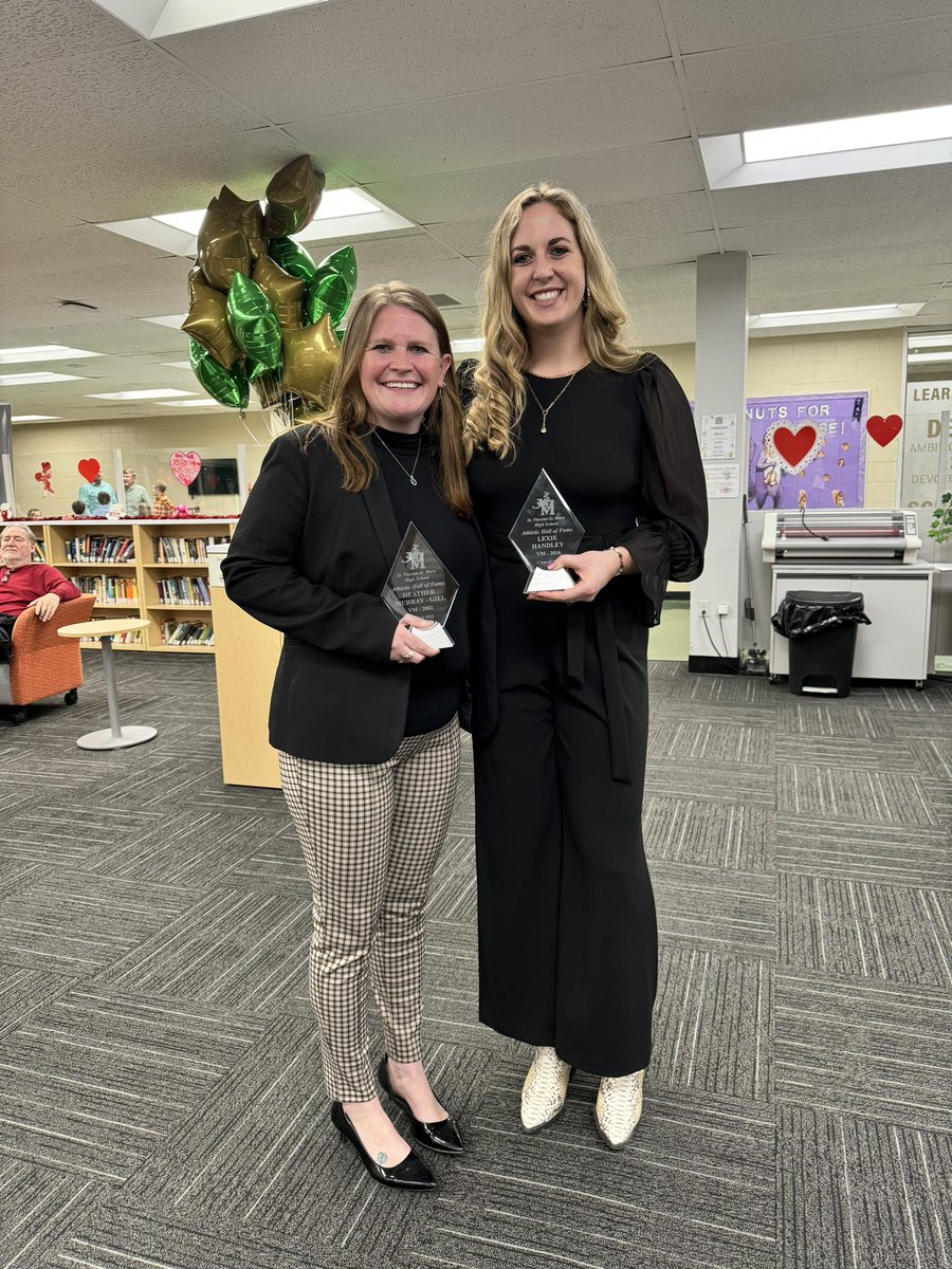 What a week for women! Congratulations to Heather Girl Murray VM02 (left) & Lexie Handley VM16 (right) on their STVM Athletic Hall of Fame Induction last night! Both of these ladies played 🏀 at STVM during their HS career. #IrishForever @LexieHandley