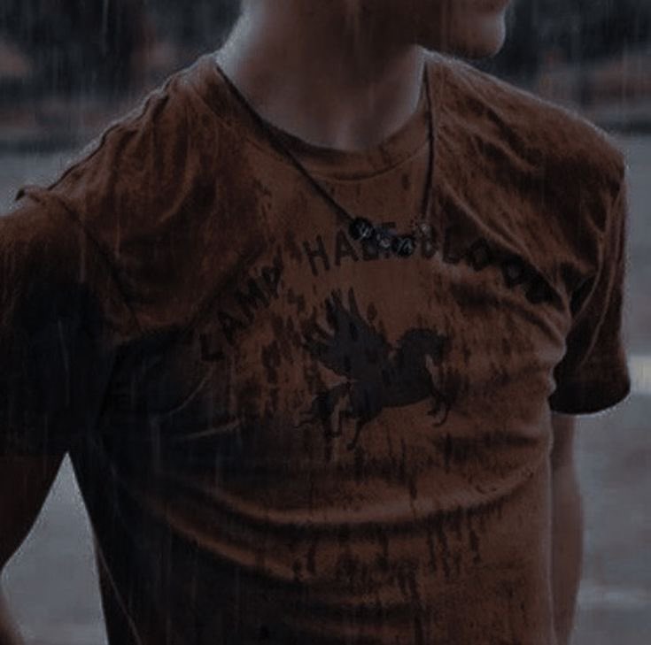 𝑷𝑹𝑶𝑪𝑼𝑹𝑨-𝑺𝑬 𝑷𝑳𝑶𝑻

To procurando alguém pra turnar (preferencialmente no telegram) um enredo What If de Percy Jackson, como se o Percy se sentisse tentado a se juntar ao Luke e aos titãs ao longo de toda a sua historia. Encontros secretos com Luke, visitas secretas