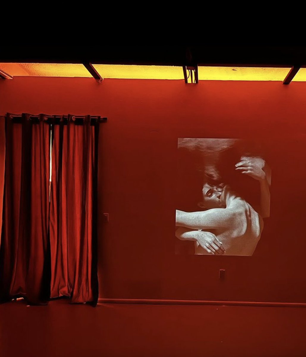 wonderkatzi's tweet image. Gm ❤️ I'm excited to announce that my work is on view at Pan American Art Projects in partnership with @ClitSplash. Together with great artists including my favourite @HPictur. Thank you for having me!

'From the sultry to the subtle: Erotic Art Notes' group show – part of the…