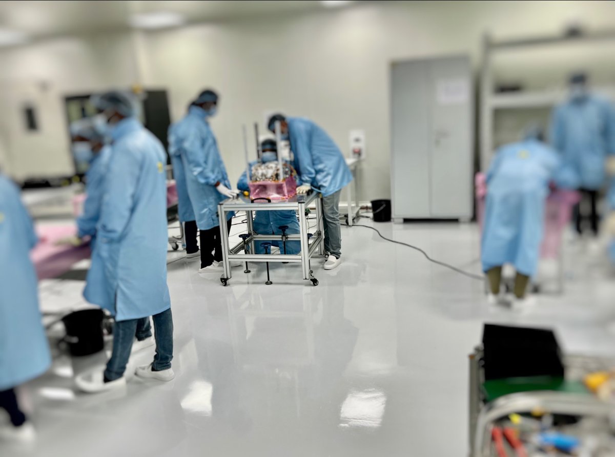 Sunday evening. Team working full speed ahead on the satellites. Even after relentless day and night work the past few days. Probably that’s what it takes to build cutting edge hardware. To make a dent in the universe. Super proud and super honoured to get to work with the