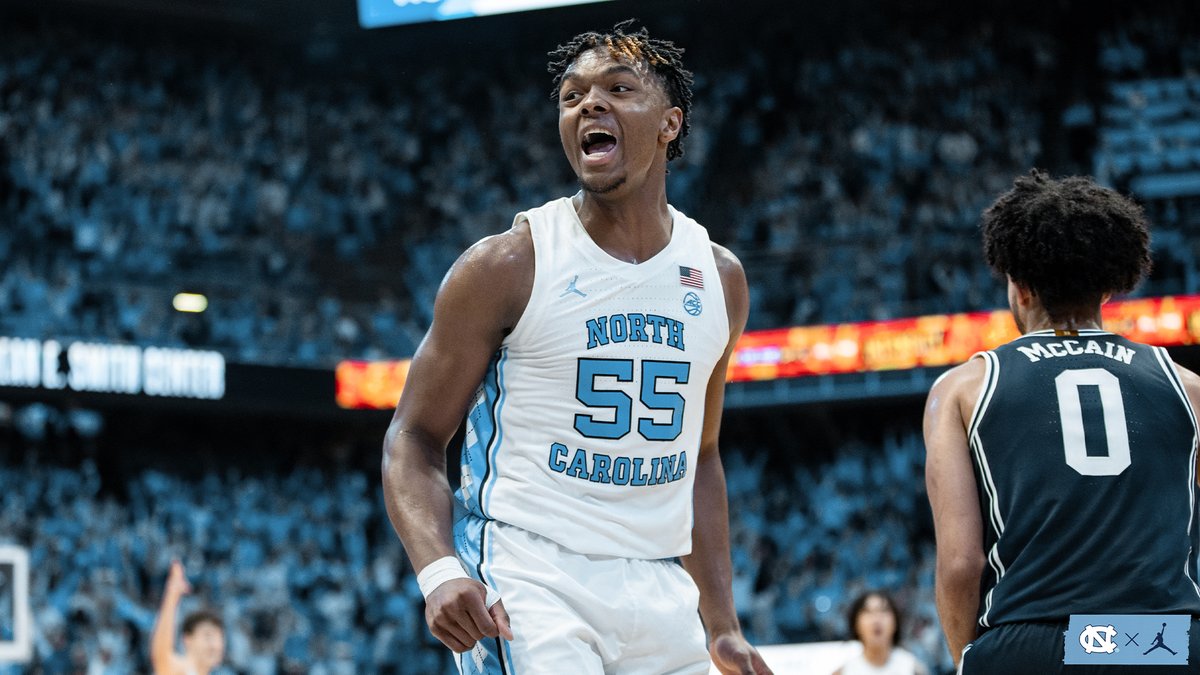 UNC_Basketball's tweet photo. Good morning 😎 https://t.co/nCCcAyYmaZ