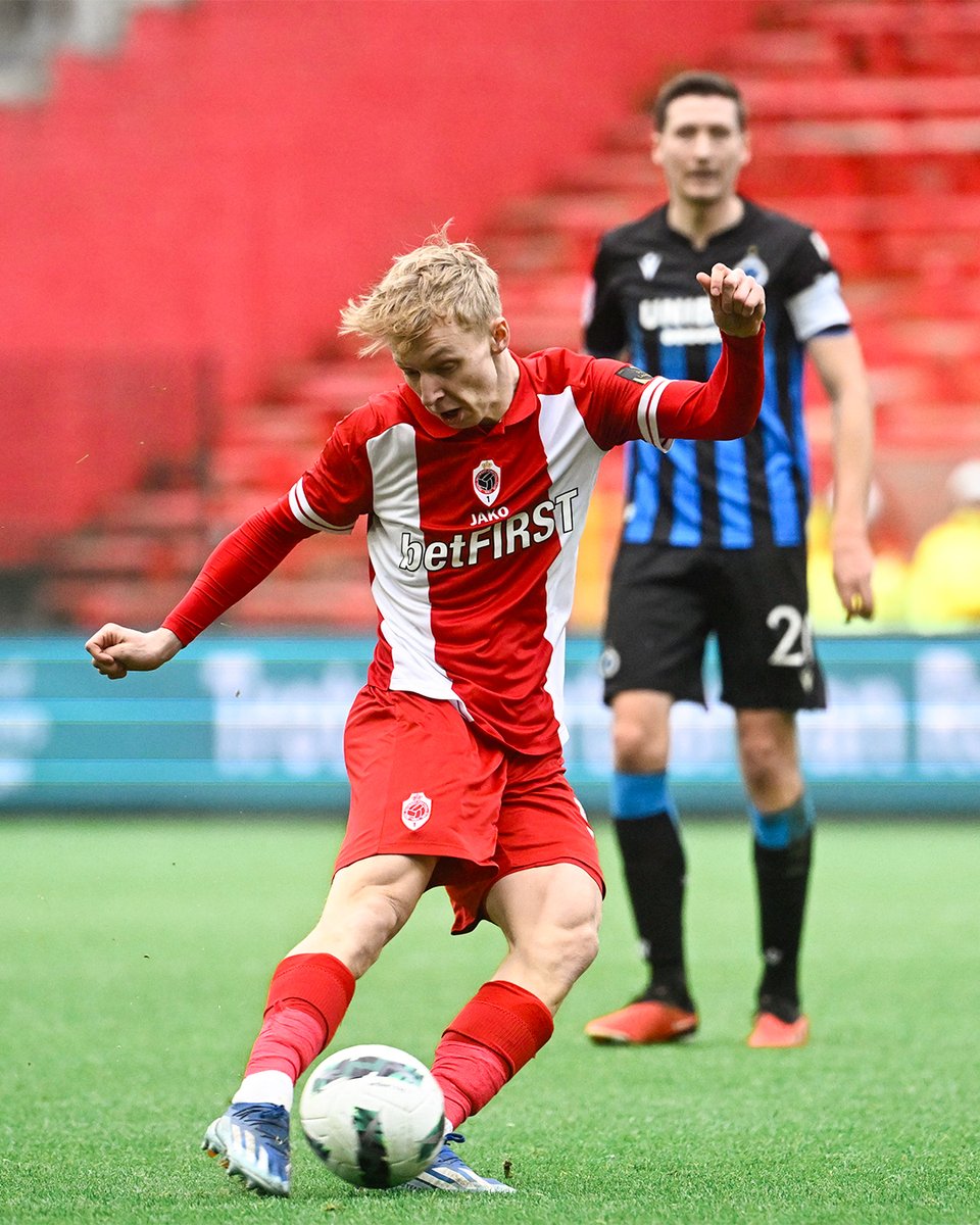 WHAT A WAY TO SCORE YOUR FIRST GOAL FOR THE GREAT OLD 😱😍 #ANTCLU #AntwerpFirst