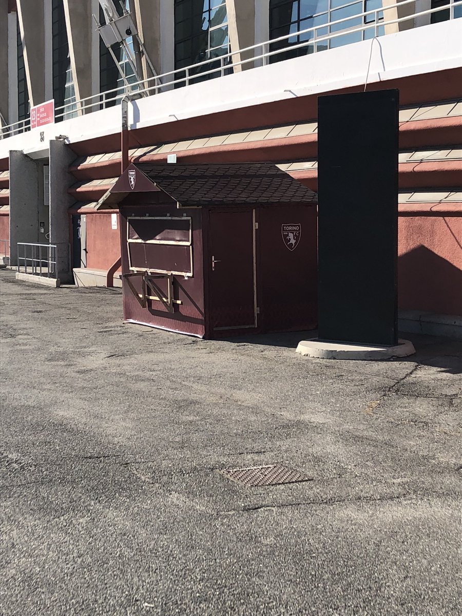 NikolajSrense's tweet photo. På plads til Torino - Salernitana til en forhåbentlig ikke al for søvndrukken forestilling #serieadk https://t.co/MYB9Cq6atd