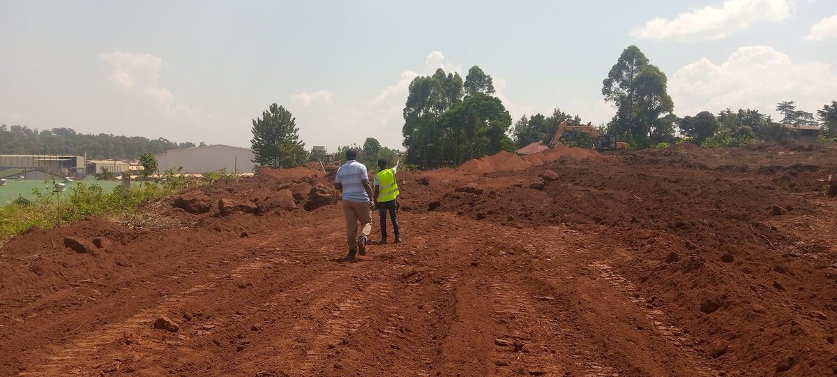 GraceKakama's tweet photo. . Give us your project. we deliver with a top notch service.
We Design We Build We Construct
#BUILDTECH deals in;;
- Architectural Designing
-Structural Detailing
-General Constructions
-Mass Excavation
Call 📞/ WhatsApp
+256756072190
buidtechconsults@gmail.com https://t.co/8I8ebVKHUM