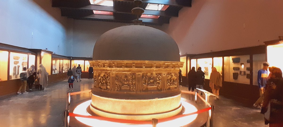 LifeLensScape's tweet photo. Lahore Museum is a museum located in Lahore, Punjab, Pakistan. 
Founded in 1865 at a smaller location and opened in 1894 at its current location on The Mall in Lahore during the British colonial period, it is Pakistan's largest museum, as well as one of the most visited. https://t.co/l0vVmVb1Ro
