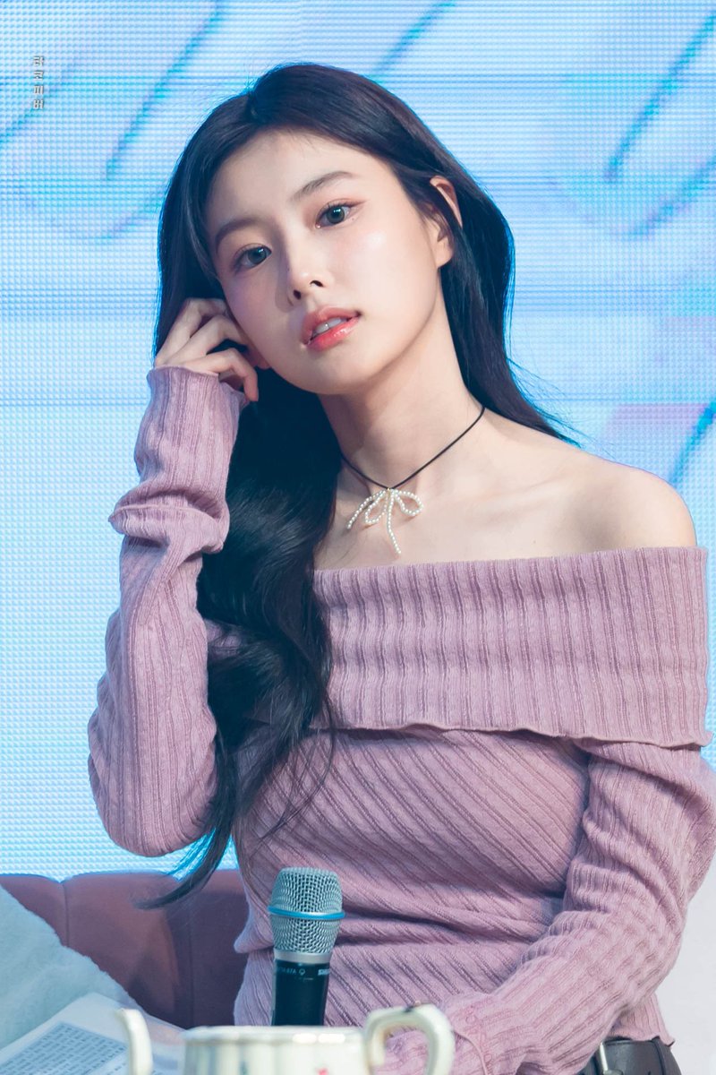 TakoFeverHW's tweet photo. 240203 HYEM’S DIARY

🫠

#혜원 #HYEWON #ヘウォン https://t.co/ZH3Dk9fF0w