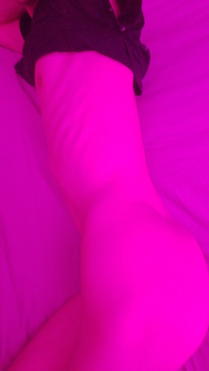 Neturaeater's tweet photo. Would you fuck me? https://t.co/hGVdQMNElR