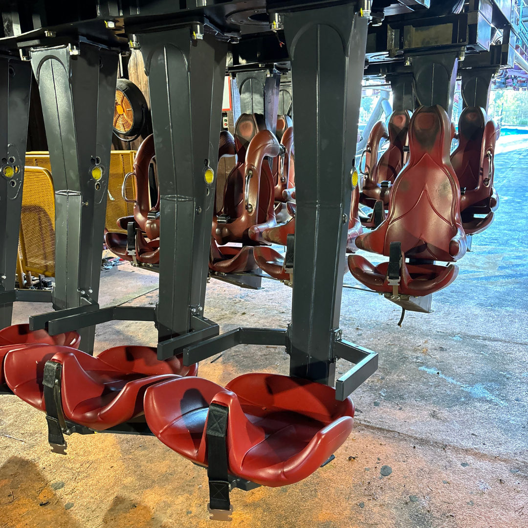 THORPEPARK's tweet photo. (1/2) Sneak peek into Thorpe Park's Winter Maintenance👀

True or False: Nemesis Inferno is our only inverted coaster?🎢

#ThorpePark #ThemePark #Rollercoaster #Rollercoasters #Coaster #Coasters #WinterMaintenance #BTS https://t.co/D0ysvnomyf
