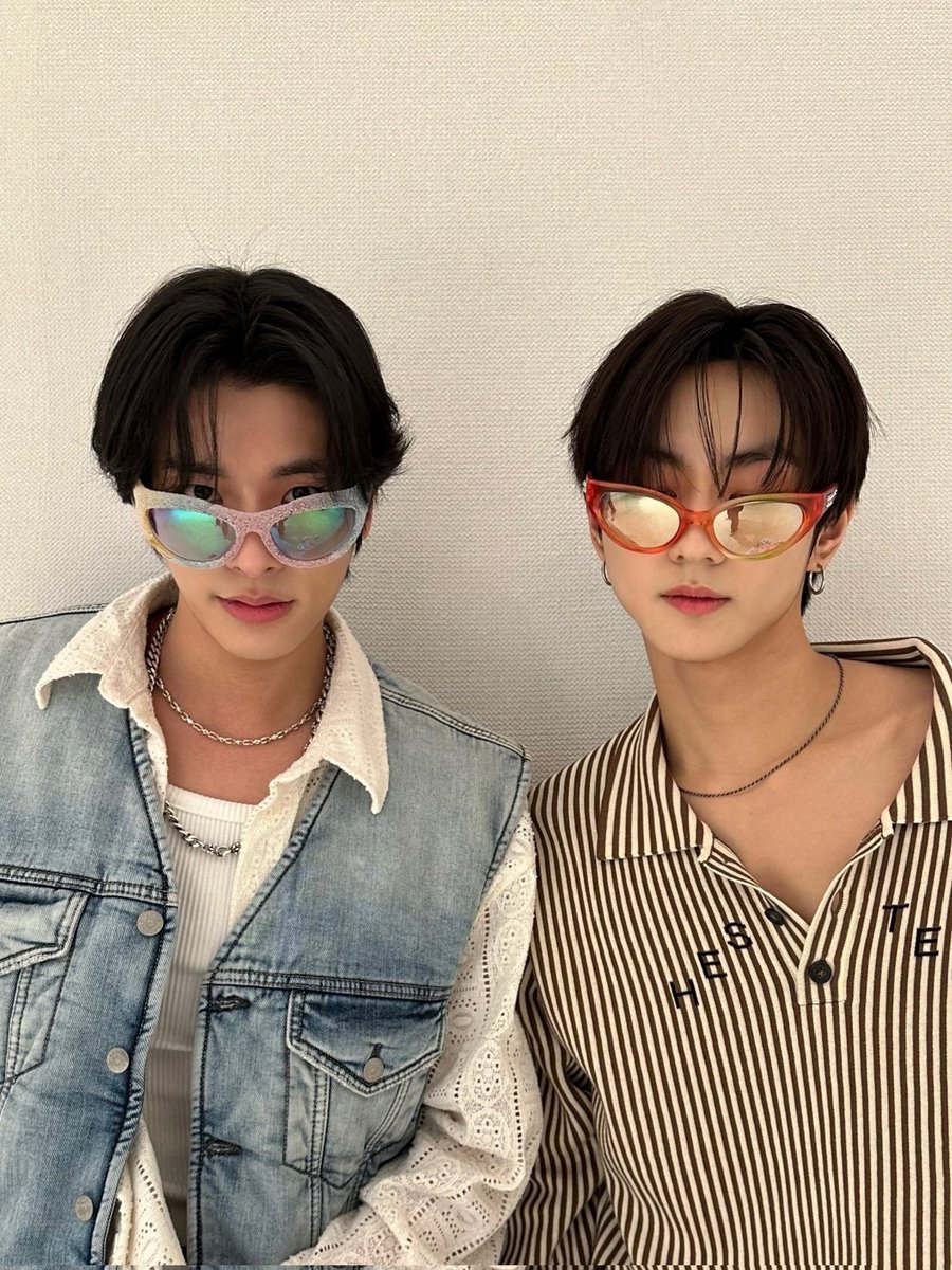 myzpup's tweet photo. 🐶🐱🕶🤙🏻 https://t.co/BTIcUtzVjT