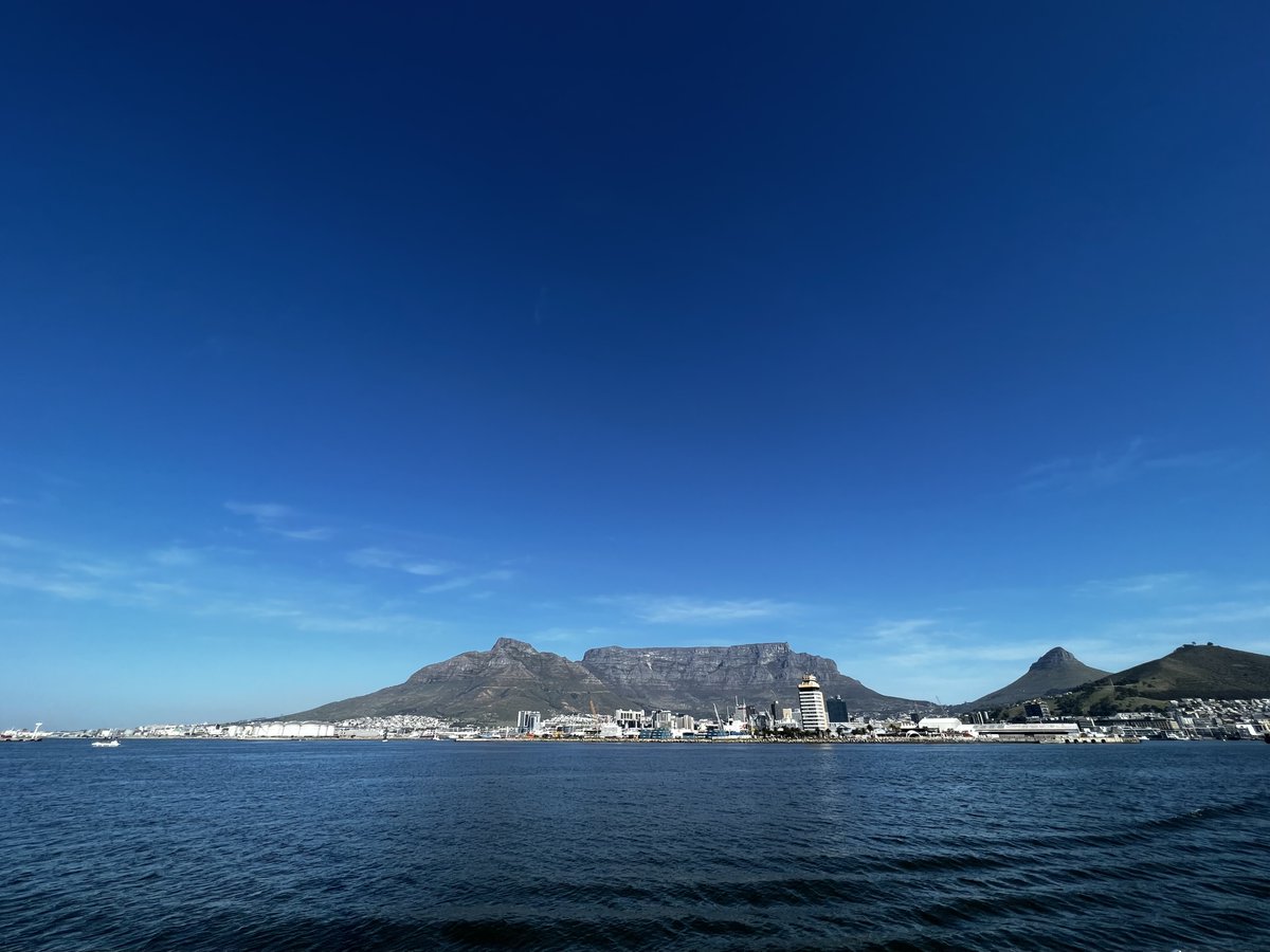 When you are #proudlysouthafrican and not ashamed to tell the world. Yes we have tons of problems. But let's put that aside this weekend, and concentrate on the awesomeness of this beautiful country I call home!!! ❤️ South Africa 🇿🇦 #southafrica