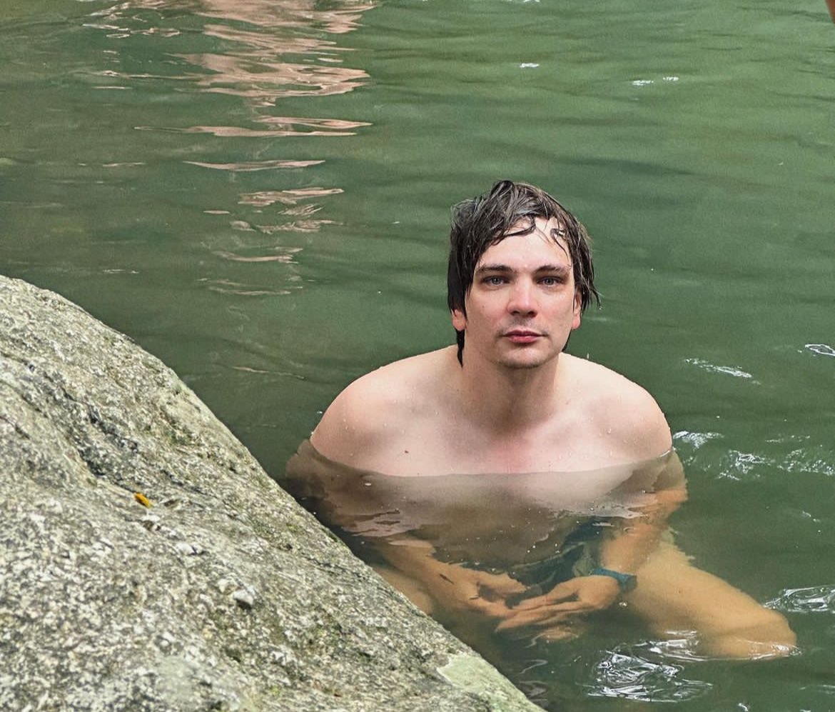 если вы всё ещё думаете что слава кпсс не тюлень вашему вниманию тред: