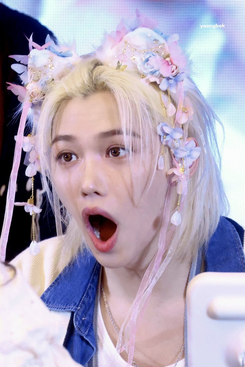 yaongbok915's tweet photo. 240203😮😲

#필릭스 #Felix #용복 #StrayKids https://t.co/c4iklw6vPp