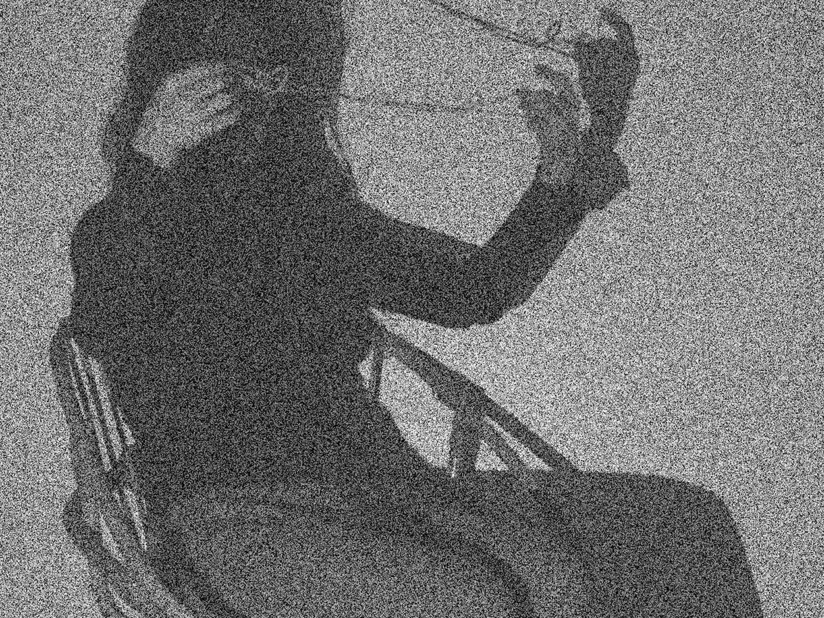 GalerieMet's tweet image. Film stills of the video Breaking Waves on the Surface of the Heartbeat Star, 2023 by Uta Guan Hyë.

Uta Guan Hyë
Sanatorium of Exaggerated Coincidences
Jan 20 – Feb 24
Mariannenstrasse 33, 10999 Berlin

Images © Uta Guan Hyë.
-
#utaguanhye #filmstill #videoart #galeriemet #gm