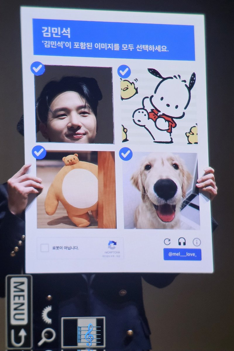 gallery_310's tweet photo. 240204 김민석 2nd EP 【회상】 발매 기념 비트로드 팬사인회

#멜로망스 #melomance #멜로망스김민석 #김민석 #KimMinSeok
#회상 #Reminiscence
#영원을약속해줘요 #EternalSunshine https://t.co/hjKIMd6KWg