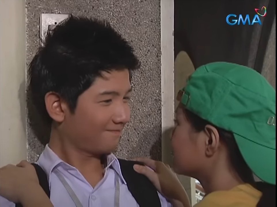 hazelKYJ_YJG's tweet photo. Nostalgic ay!!! The OG Loveteam of our time #JoshBie 💜☺️ My Teenage Days @_hplarjoshua @dealwithBARBIE https://t.co/qIQJyUvNP1