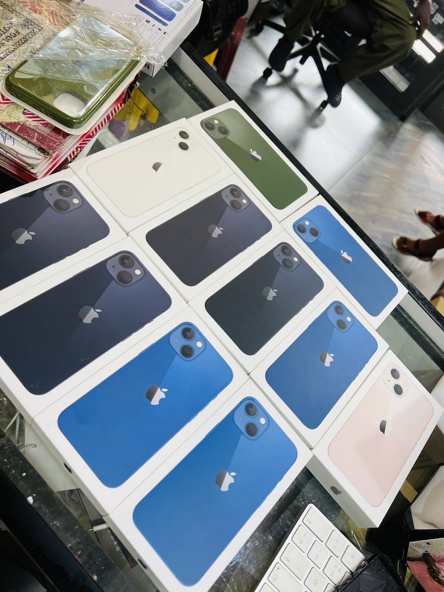 ForLinkin's tweet image. Regular GIVEAWAY 🎉🎉 Ready???

Before we start our regular #LinkinForLife giveaway, Repost and tell us what you want from us with #LinkinForLife 

Let’s quote/comment using #LinkinForLife 🔌