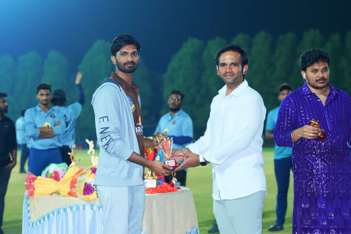 Their Team Name Justifies Their Play Just Like Their Hero. Captures Every Opportunity on the Field with Young and Energetic Talent. 🐯 Congratulations @HailTheTigersXI On winning the Best Fielding Team of the Tournament. 👏👏🎉💫 #TFIFansCricketLeague