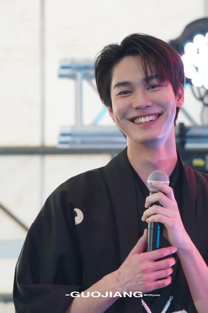 GLilyoo0526's tweet photo. 𝒕𝒉𝒆 𝒇𝒊𝒓𝒔𝒕 𝒕𝒊𝒎𝒆 𝒘𝒆 𝒎𝒆𝒕🌱🌱🌱
 @dew_jsu 
#ISUZU 
#JAPANEXPOTHAILAND 
#JAPANEXPOTHAILAND2024
#ISUZUxTayDew
#dew_jsu #ISUZUxTayDew
 #ISUZUxTayDew https://t.co/hkCa7RPObH