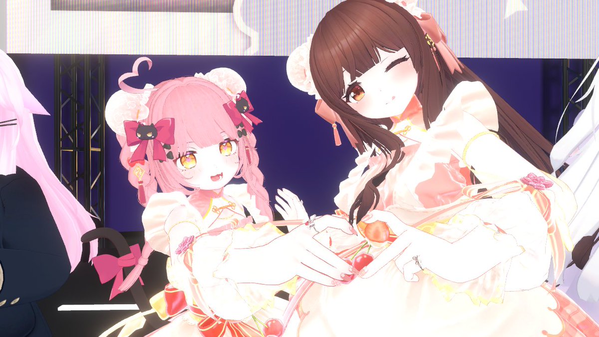 VRneko3mai's tweet photo. 【　#ColorfulParty #からぱり からぱりふぇす　】より3  
てぇてぇが過ぎる(=^‥^=)ゞ－☆はぁはぁ https://t.co/Bp2PJS6fIV