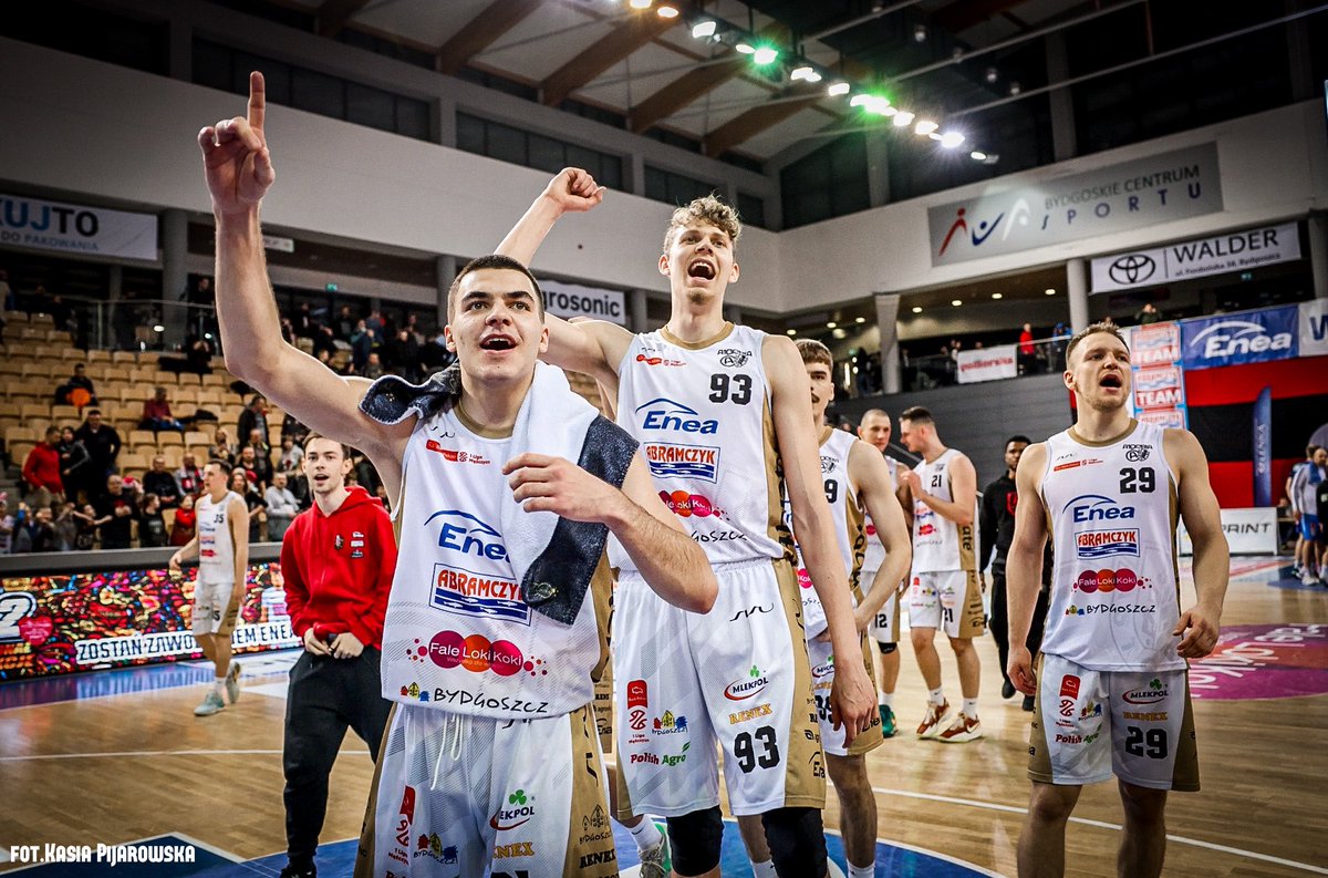 KK_Astoria's tweet photo. Dzień dobry w samo południe #AstaFans 🥳

#Enea #Abramczyk #Bydgoszcz #AstaTeam #1Lkosz #A100RIA https://t.co/jKS3aKoz4t