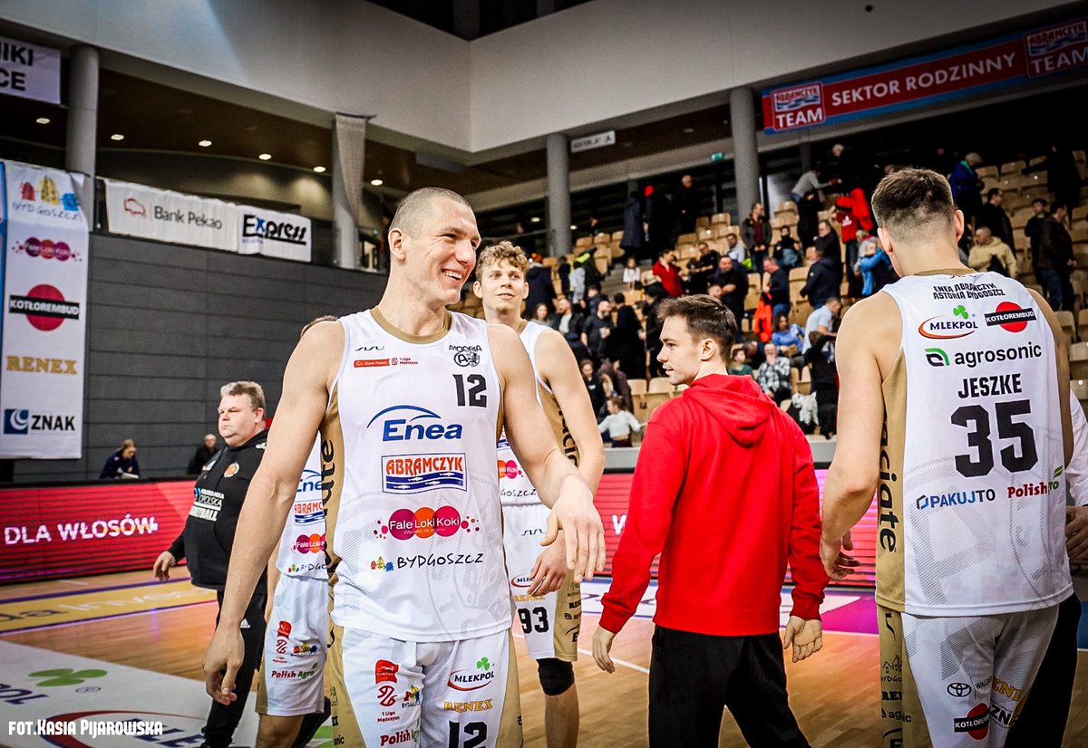 KK_Astoria's tweet photo. Dzień dobry w samo południe #AstaFans 🥳

#Enea #Abramczyk #Bydgoszcz #AstaTeam #1Lkosz #A100RIA https://t.co/jKS3aKoz4t