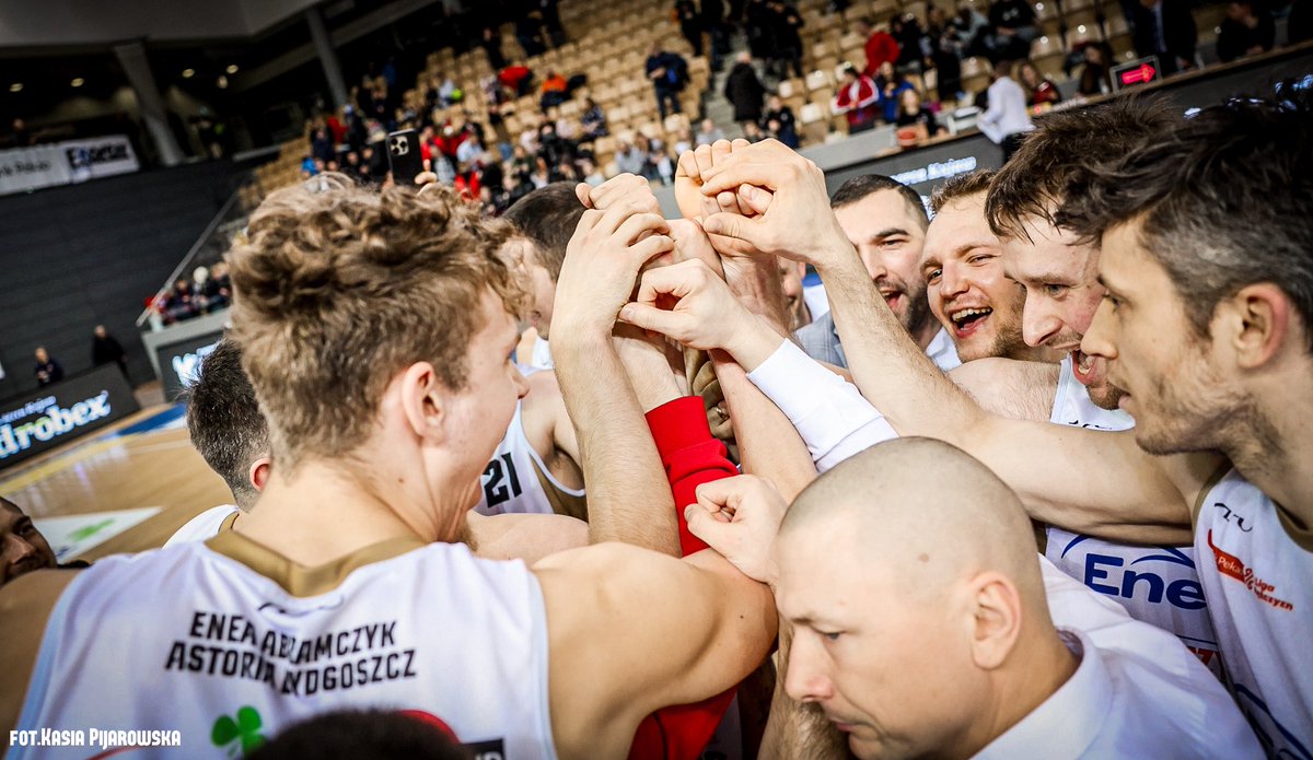 KK_Astoria's tweet photo. Dzień dobry w samo południe #AstaFans 🥳

#Enea #Abramczyk #Bydgoszcz #AstaTeam #1Lkosz #A100RIA https://t.co/jKS3aKoz4t
