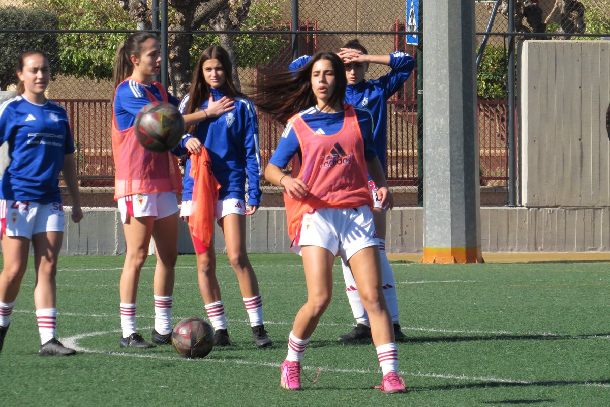 J18 | CALENTAMIENTO :

🔥

#RealMurciaADVillaviciosa

🚘 <a href="/Porsche_MUR/">Centro Porsche Murcia</a>