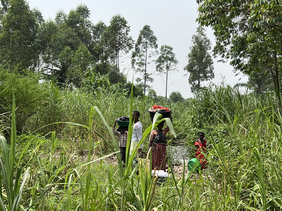 YAGANET1's tweet photo. Breaking barriers to clean water access in underserved communities of Kasese is crucial health, dignity, and development issue! Let's work together to ensure everyone has access to safe and clean water. #CleanWaterForAll #KaseseCommunity #InclusiveActions4ResilientCommunities https://t.co/p8Cbg60Lt4