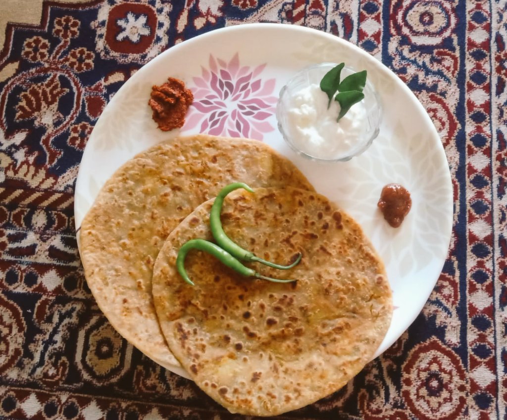 Savalgishweta's tweet photo. Perfect Aloo Pyaaj ka Parantha
By yours truely ๐๐
Direct from #Shwets_Kitchen
๐ซถโจ๐งฟ
Brunch today!! https://t.co/md3CYJpGep
