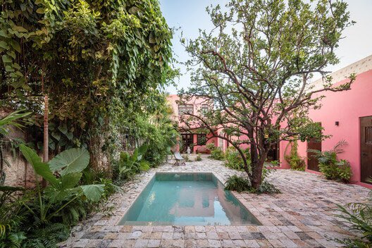 أحد بيوت مدينة مريدا في المكسيك.
#Casa_Maca
#Merida
#Mexico