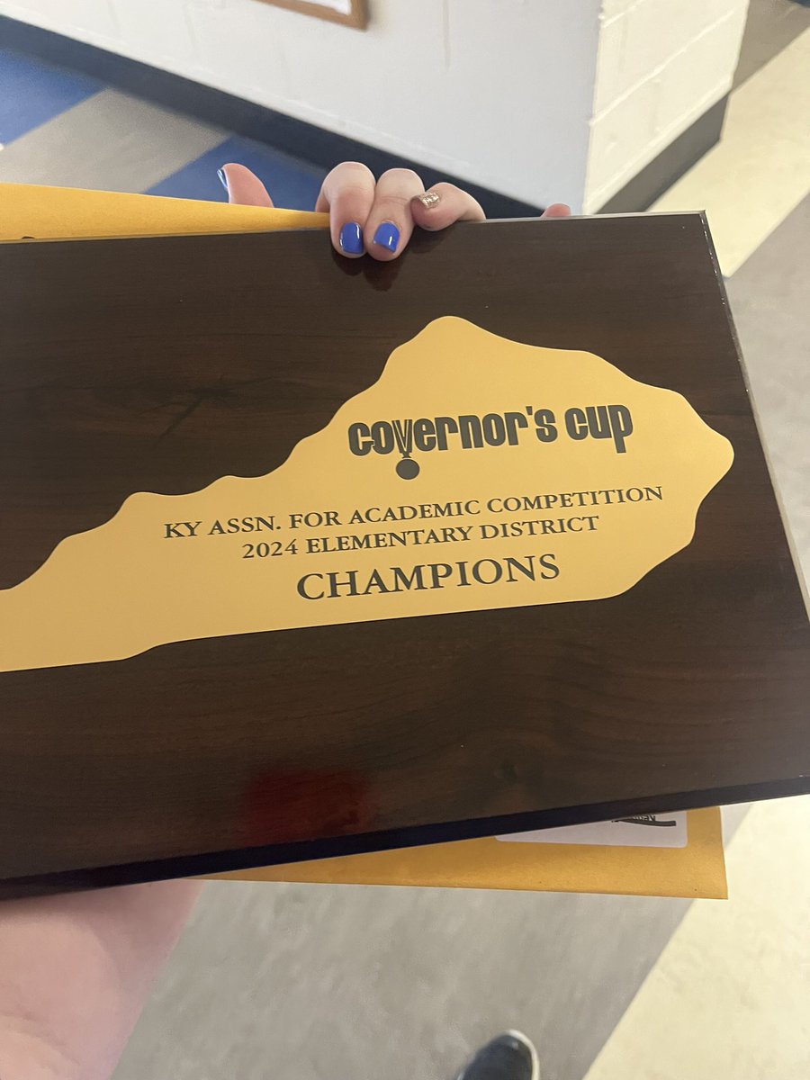 SummitViewAcad's tweet photo. Congratulations to the SVA Elementary Academic Team for winning the District Gov Cup Championship today! #BeUnCommon https://t.co/yK0zEOCezT