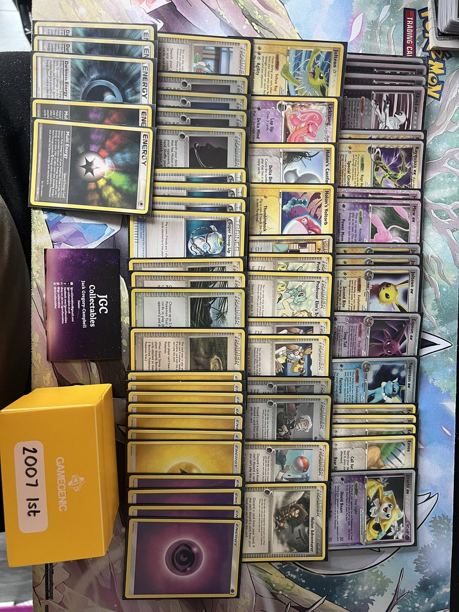 JGCcollectables's tweet photo. 2007 worlds 1st place deck is a thing eevee fans would die for, one of the most enjoyable decks you could try #playpokemon #pokemontcg #eeveelutions #retroformat https://t.co/yIU4KKPztp