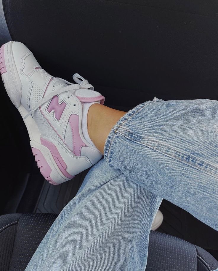 Noonillion's tweet photo. New Balance 550 | نيو بالانس https://t.co/8ONqT1ZXZM
