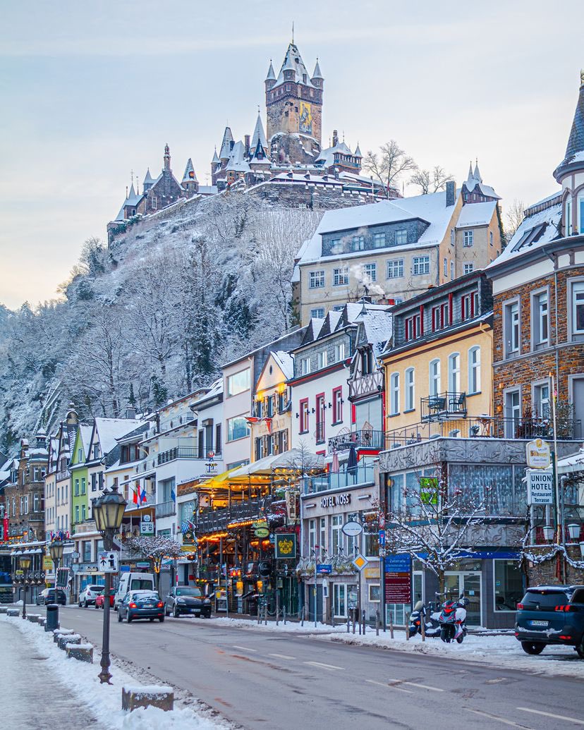 Explorethewurld's tweet photo. Cochem, Germany 🇩🇪 

📸: stevenvanderhulst https://t.co/oVhDuqqX9L