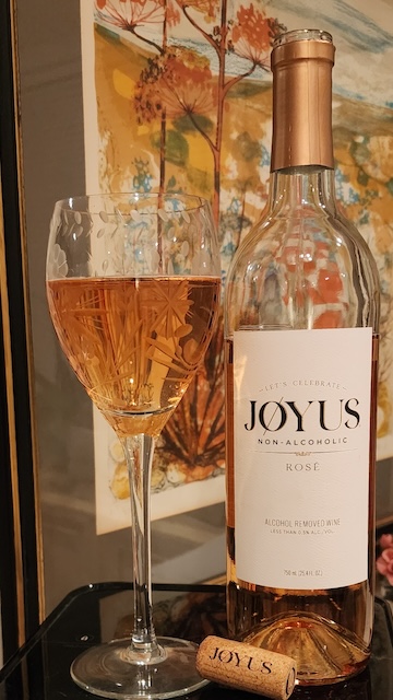 Joyus rosé! thewineknitter.com/1/post/2024/02… @Joyus @WMastodon99055 @nineov @winewankers @thepinksociety_ @jwalkermobile @Friscokid49 @_drazzari @