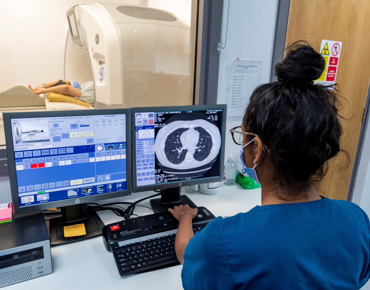 Our radiographers have scanned nearly 6,000 people since December 2022 as part of a lung health check. They are helping to improve early #cancer diagnosis in North Central London. 

Find out more about lung health checks here: buff.ly/3HLzvd8

#WorldCancerDay2024