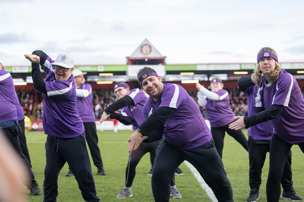 At half-time, we welcomed Purple All-Stars back to The Lamex Stadium to perform a routine delivering important inclusion & equality messages. 🕺 @kateDixey | @HLTHertsCC