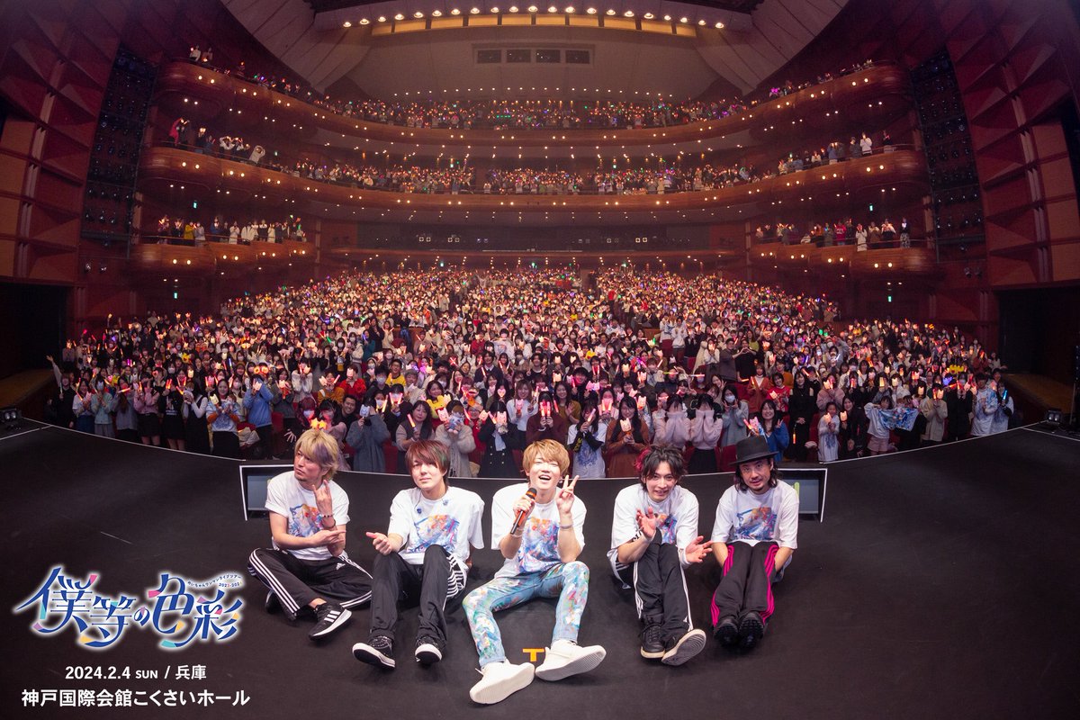meynico's tweet photo. めいちゃんワンマンツアー神戸ありがとうーーーー！！！！！

昔やったホールツアーと同じ会場で歌えたことが本当に嬉しかった！！！！
こうやって自分の居場所が増えていくことが幸せです！！！
また絶対帰ってくるからね！！！

自撮りする時間がなかったから今日はメイク中にとりました！！！！ https://t.co/zBOS6ipV9S