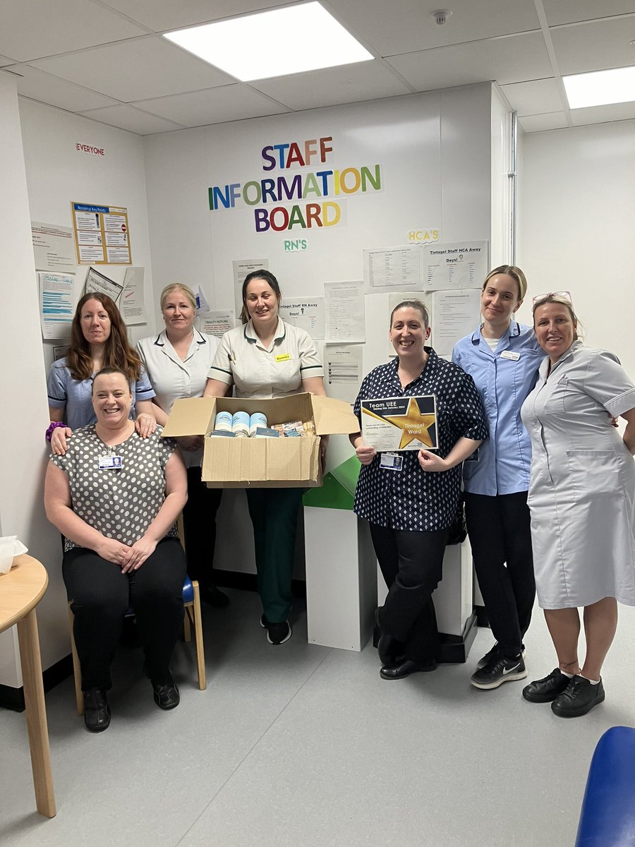 Tintagel Ward MDT awarded the #TeamUEE @RCHTWeCare shining star + treats. This is in recognition of their sustained improvements in quality, safety, patient experience, appraisals + training. Well done Sam + Team. @Lukemchaz @Redsnapperswail @phighton1 @kimvon_o @wiseemmielou