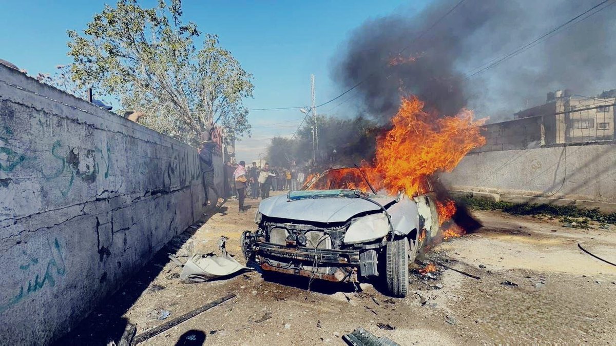 Timesofgaza's tweet photo. Multiple injured after a car bombing by the Israeli occupation took place in Rafah https://t.co/YstdgXfHmG