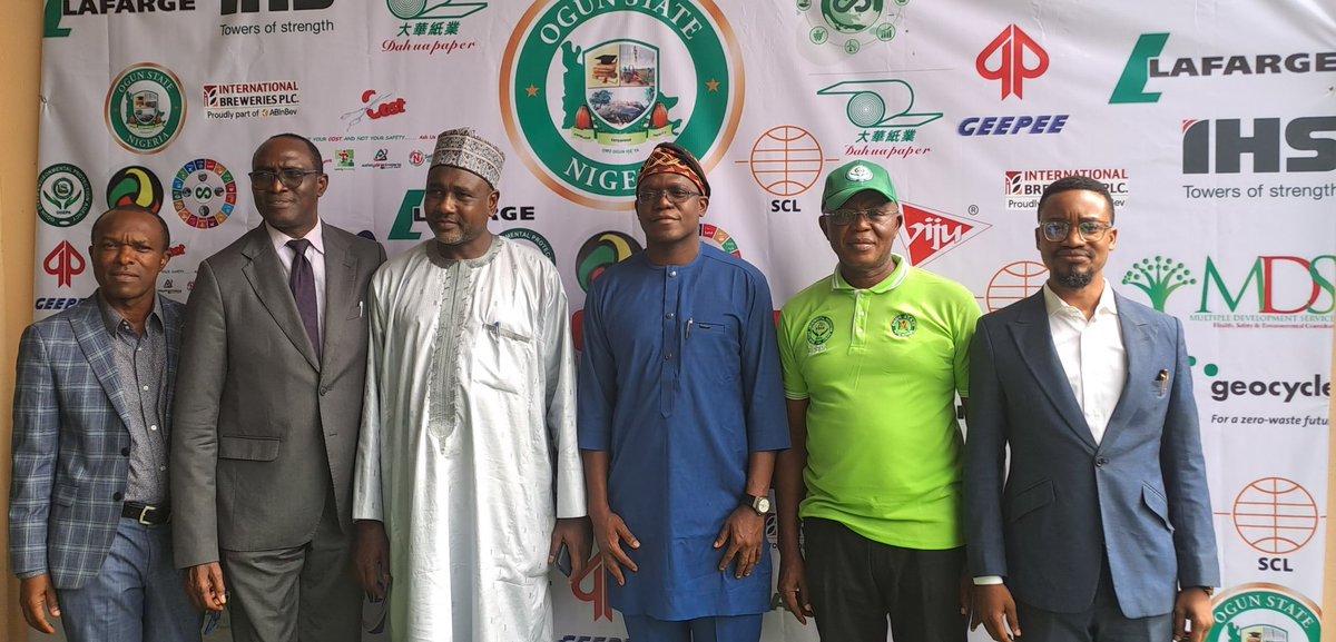 Representing <a href="/UNIDO/">UNIDO</a> ,I joined the Dep. Governor <a href="/OGSG_Official/">Ogun State Government - OGSG</a> HE <a href="/NoimotOyedele/">Noimot Salako-Oyedele, FNSE</a>, Hon. Minister of State <a href="/FMEnvng/">Environment Ministry</a> HE <a href="/SalakoIziaq/">Dr Iziaq Adekunle Salako</a>, DG <a href="/NESREANigeria/">NESREANigeria</a> @dgNESREA and #Industry stakeholders to discuss #CircularEconomy on #Chemicals. Chemicals are everywhere. #SDG9 #SDG12