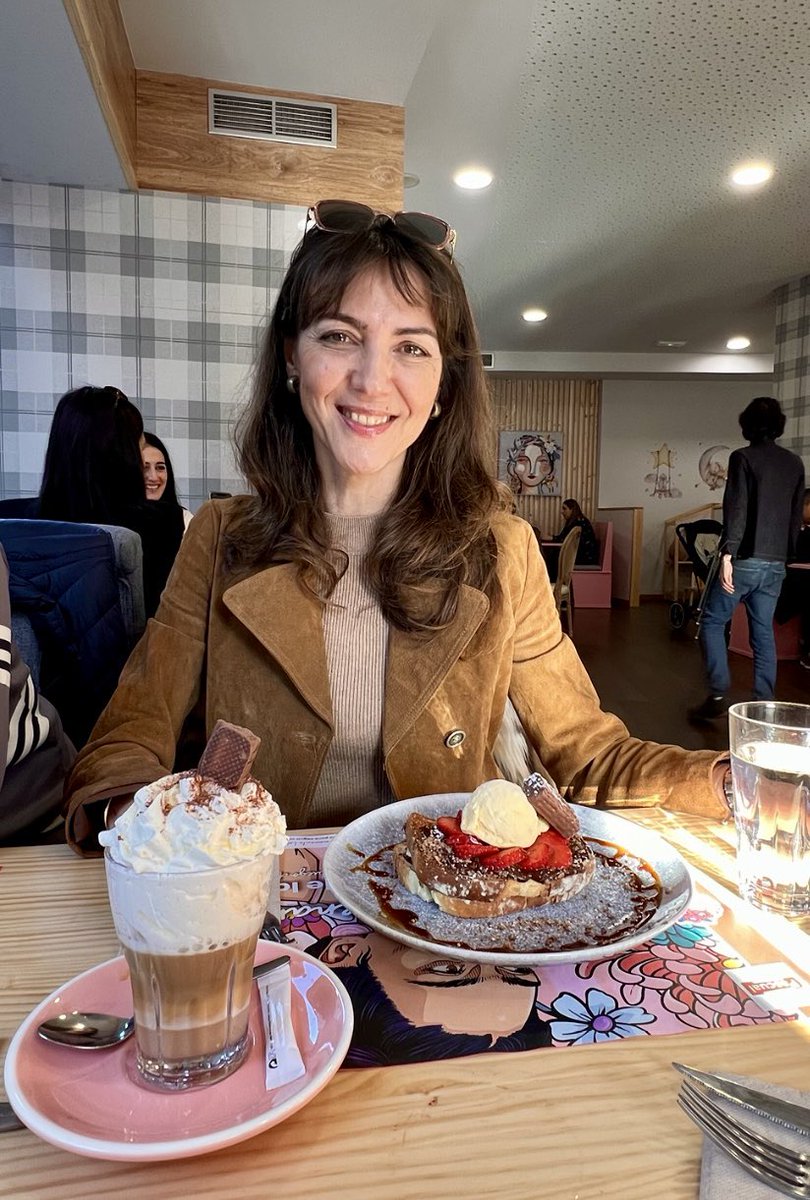 mccamposacunha's tweet photo. Cogiendo fuerzas 💪🏼 para la intensa semana que empieza…
1️⃣Congreso Internacional de Contratación Pública en Cuenca @uclm_es @LaLeyNext #OBCP 🚆
2️⃣ Seminario Internacional de Integridad y Cumplimiento Normativo en #RepúblicaDominicana, con el Defensor del Pueblo 🇩🇴 #PUCMM ✈️ https://t.co/y0vi6nifsJ