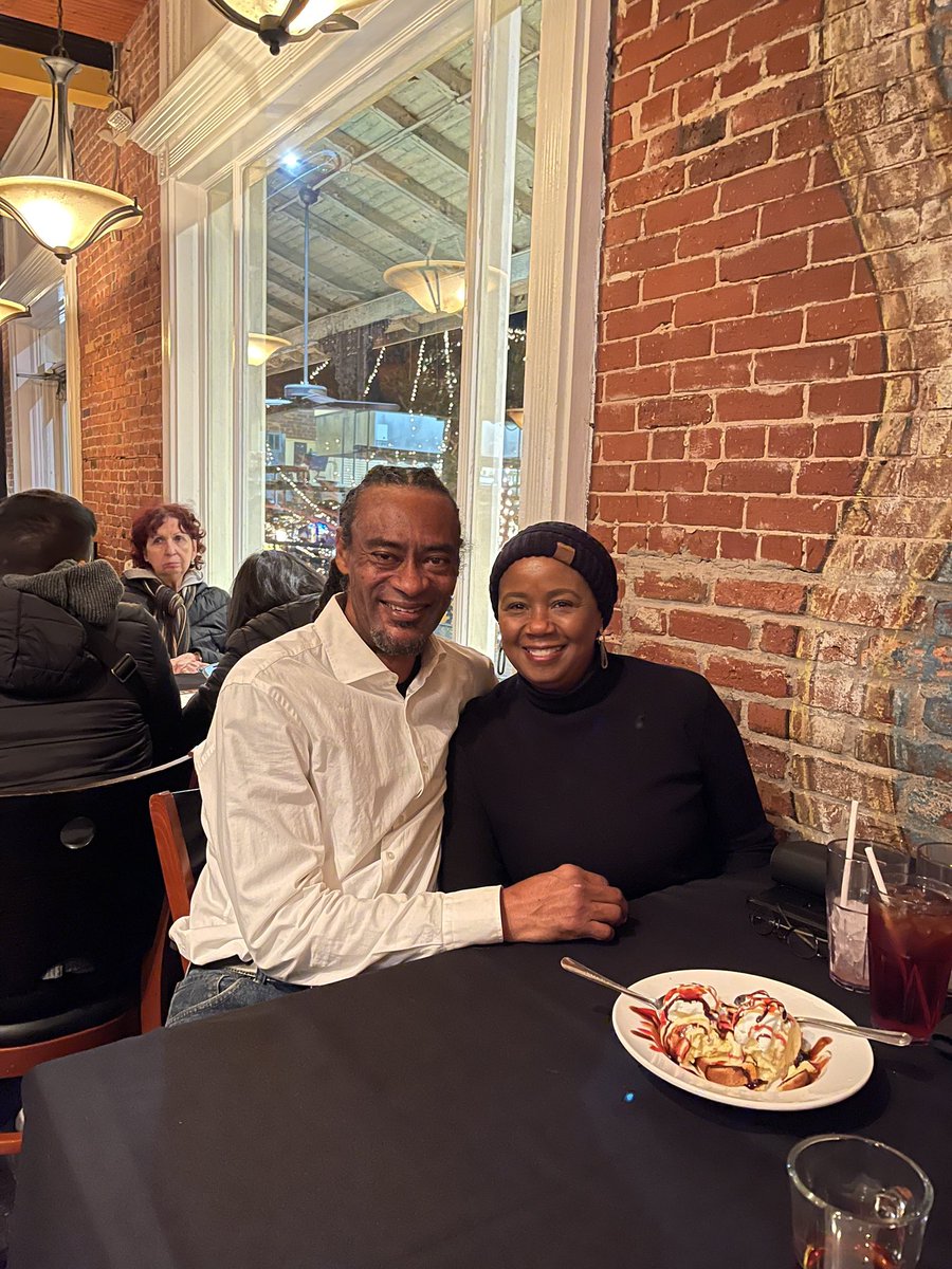 kenneththomassr tweet media