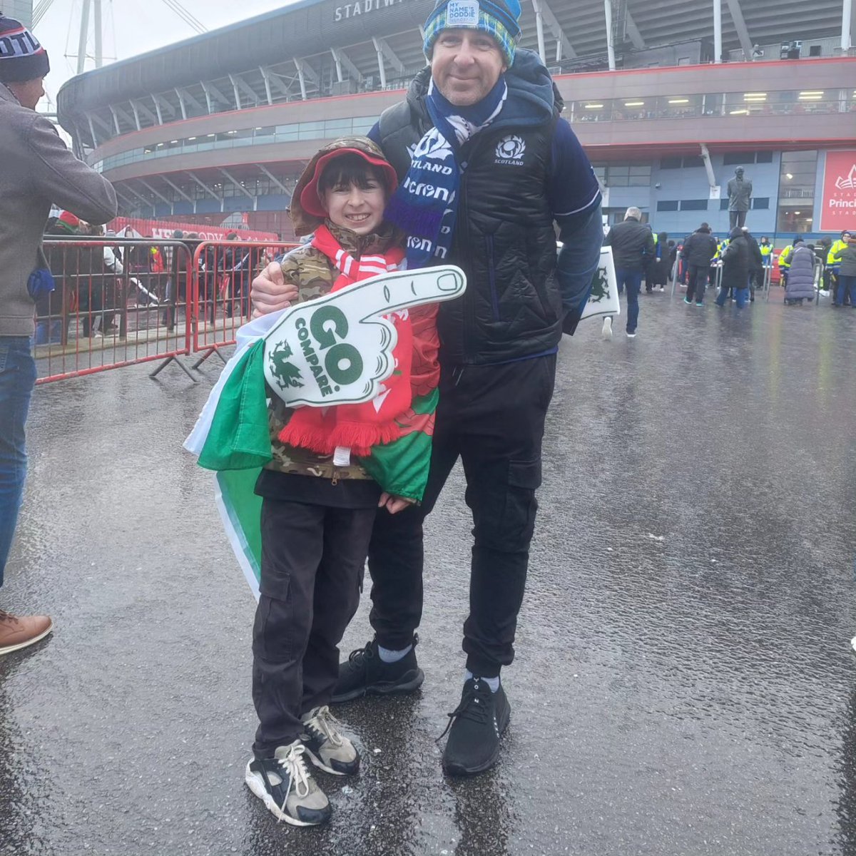 See us play here so many times, play better and lose.

Its a win and the first 42 minutes we scored the 27 points to get it #SixNations