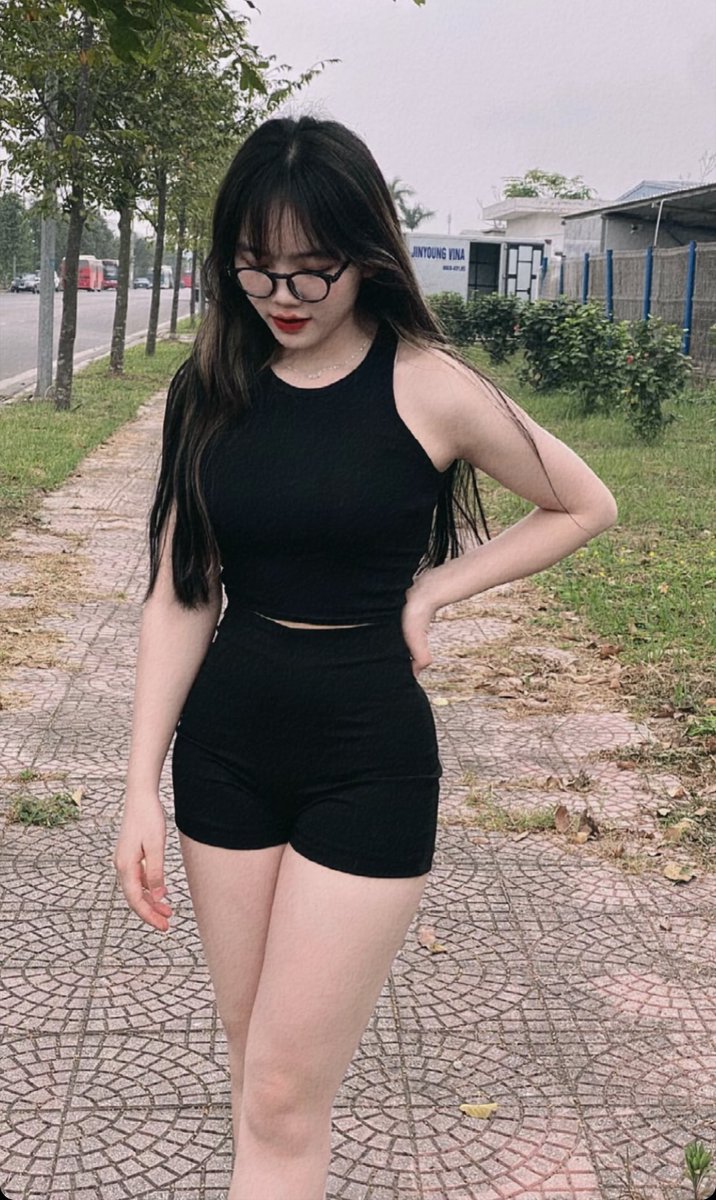 tuanmini2's tweet photo. Hôm nay sao tệ thật đấy 😢 https://t.co/BKzUfvxS37