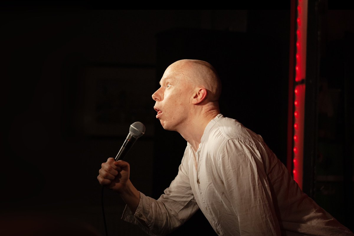 fstonecomedy's tweet image. A fabulous show last night in Folkestone headlined by the truly special Jordan Brookes!