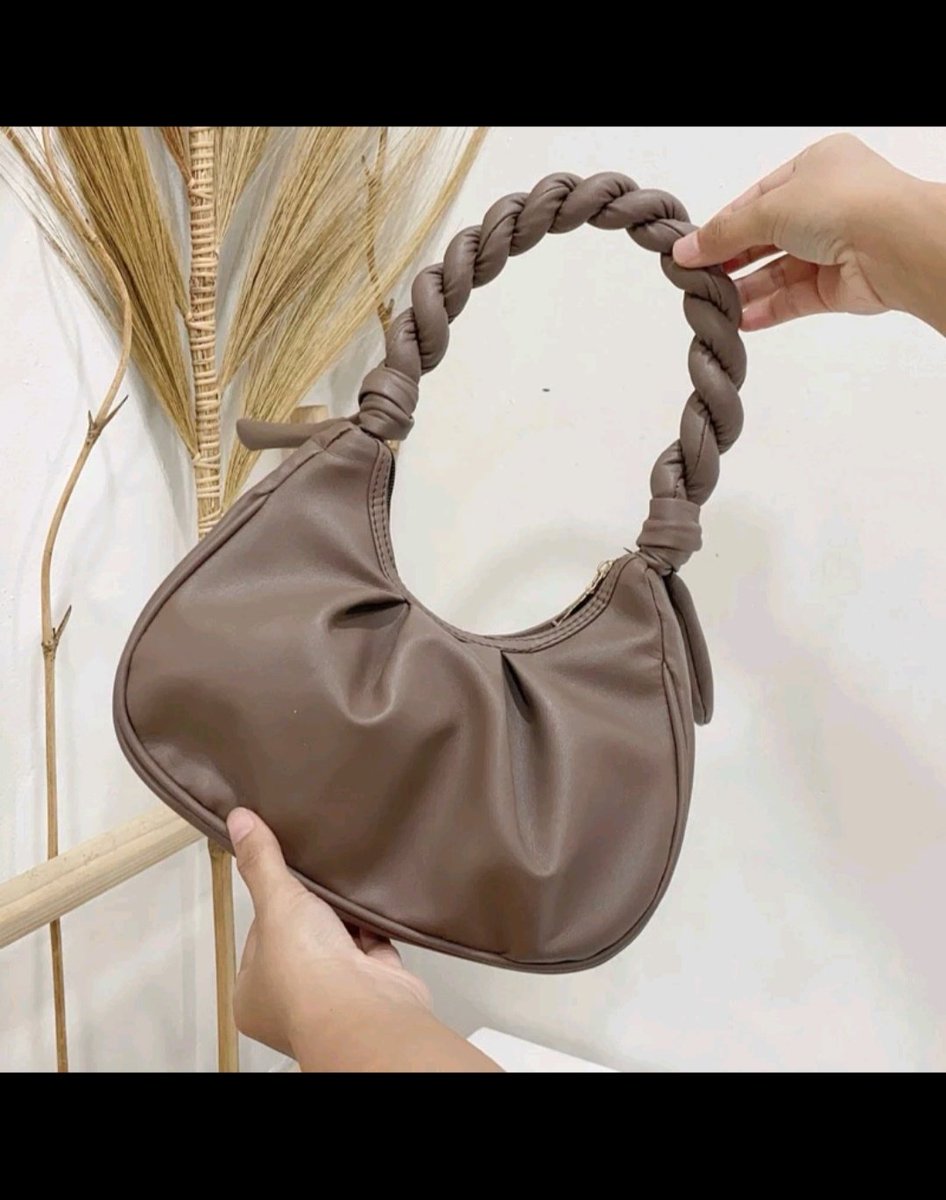 maudongcheckout's tweet photo. DI BAWAH 50 RIBU
Rekomendasi Tas Wanita Lucu Cantik Gemes Shoulder Bag Totebag Sling Bag Mini  Bag Ransel Backpack

Part 1
1. 🔗 https://t.co/ve6SOmh6ux
2. 🔗 https://t.co/ThHRjWM3Yd
3. 🔗 https://t.co/jeFb0x2WVr
4. 🔗 https://t.co/aRnZqoSxok https://t.co/go4uGp2Sr9