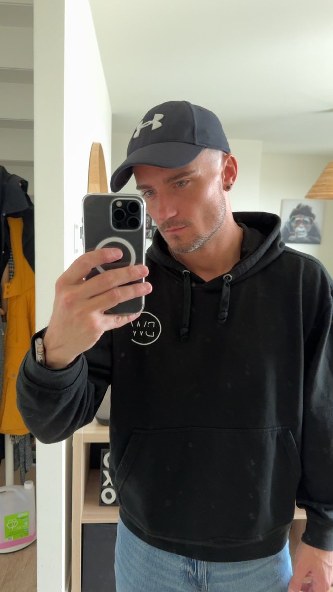 matthieu714's tweet image. #newprofil #ootd #off #sundayvibes